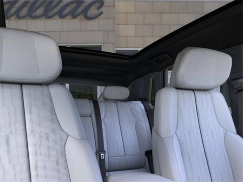 New 2026 Cadillac Lyriq Luxury image 24