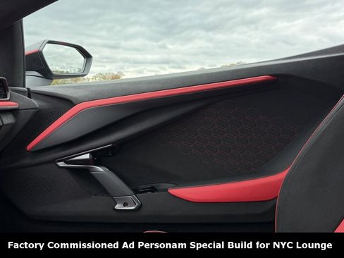 Used 2024 Lamborghini Revuelto image 51