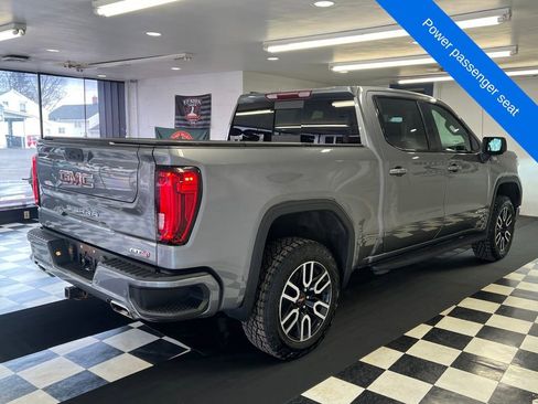 Used 2022 GMC Sierra 1500 AT4 w/ AT4 Premium Package image 15