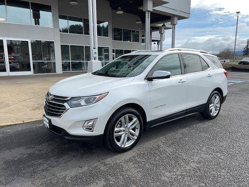 Used 2018 Chevrolet Equinox Premier image 1