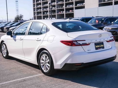 Used 2025 Toyota Camry LE FWD image 6