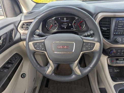 Certified 2021 GMC Acadia Denali w/ Denali Ultimate Package image 23