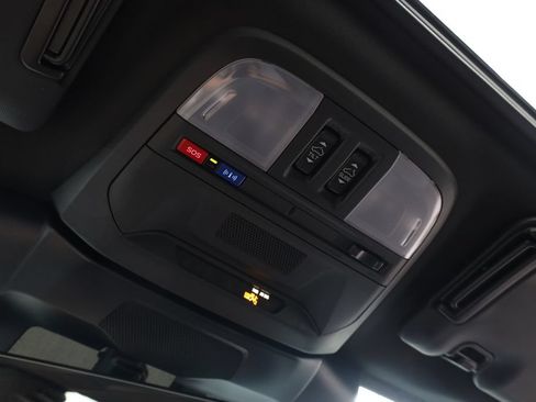 Certified 2024 Subaru Crosstrek 2.5i Wilderness w/ Crosstrek Mirror Package AWD/4WD image 16
