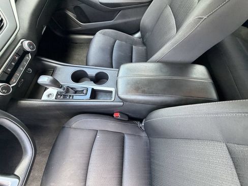 Used 2020 Nissan Altima 2.5 S FWD image 18