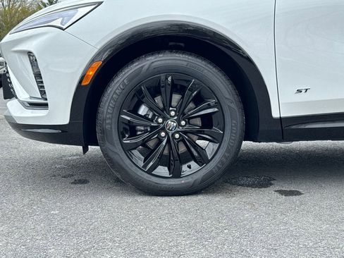 New 2026 Buick Envista Sport Touring w/ Convenience I Package FWD image 29