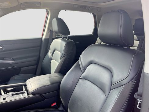 Used 2022 Nissan Pathfinder SL w/ SL Premium Package image 21