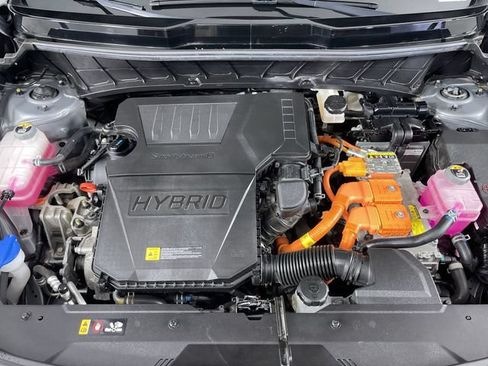 Used 2023 Kia Niro SX Touring FWD image 47
