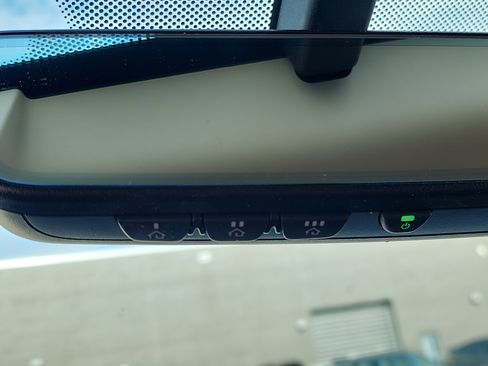 Used 2021 Subaru Outback Touring XT image 26