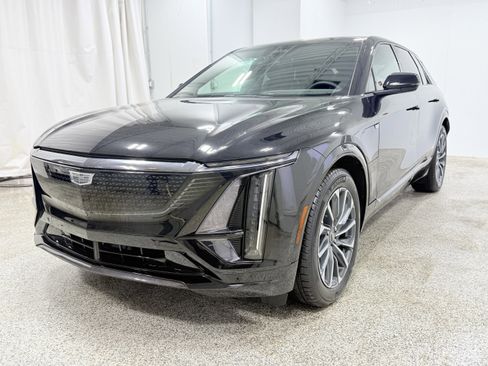 Used 2024 Cadillac Lyriq Sport w/ LPO, Floor Liner Package image 3