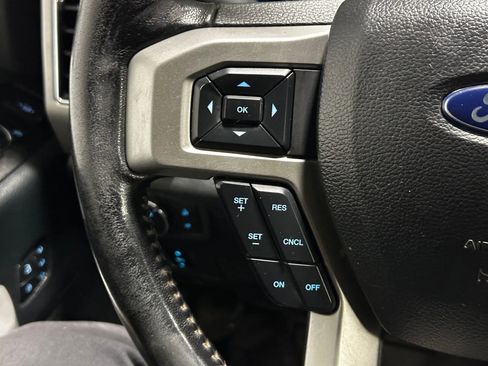 Used 2022 Ford F250 Lariat w/ Lariat Value Package image 29