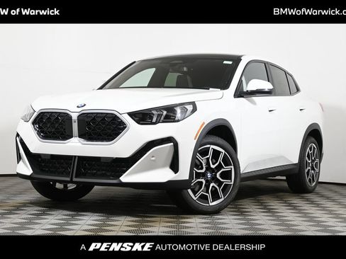 New 2026 BMW X2 xDrive28i w/ Convenience Package AWD/4WD image 1