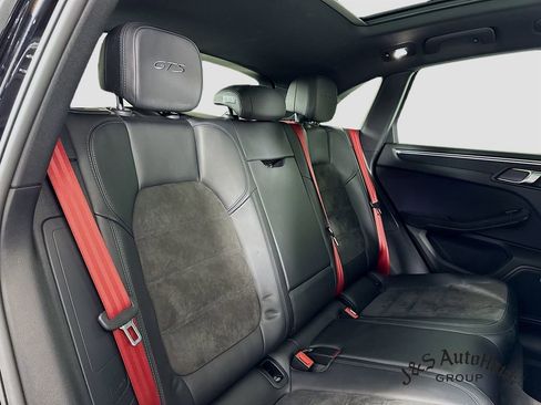 Used 2021 Porsche Macan GTS image 34