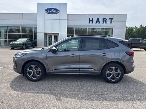 Used 2024 Ford Escape ST-Line w/ Tech Pack #1 AWD/4WD image 6