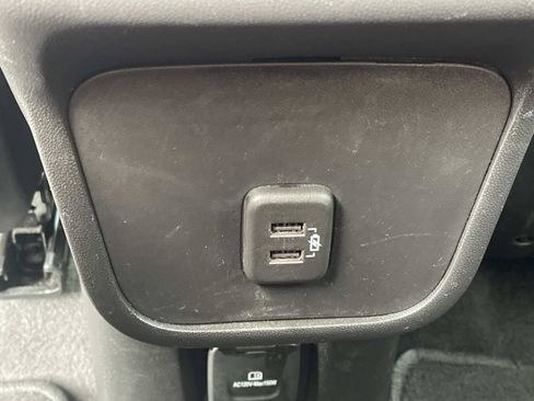 Used 2023 GMC Terrain AT4 AWD/4WD image 17