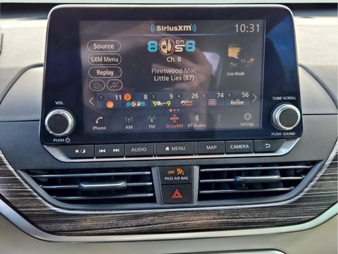 Used 2019 Nissan Altima 2.5 SL FWD image 15