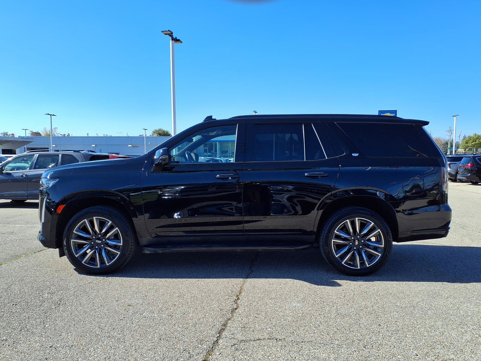 Used 2023 Cadillac Escalade Sport AWD/4WD image 8