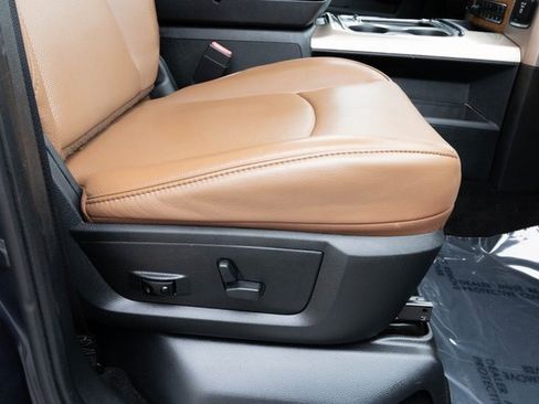 Used 2017 RAM 1500 Laramie Longhorn image 47