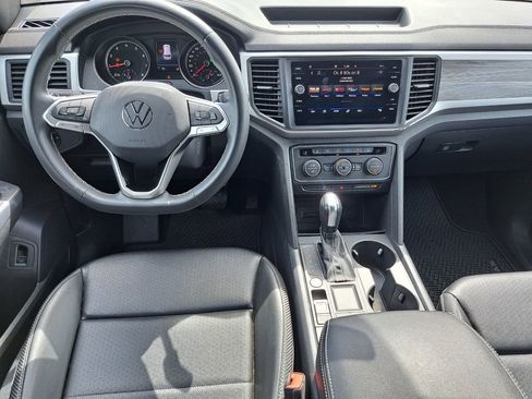 Used 2021 Volkswagen Atlas Cross Sport SE w/ Panoramic Sunroof Package image 21