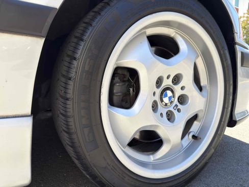 Used 1998 BMW M3 Coupe RWD image 38