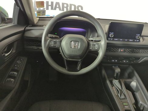 Used 2023 Honda Accord LX image 12