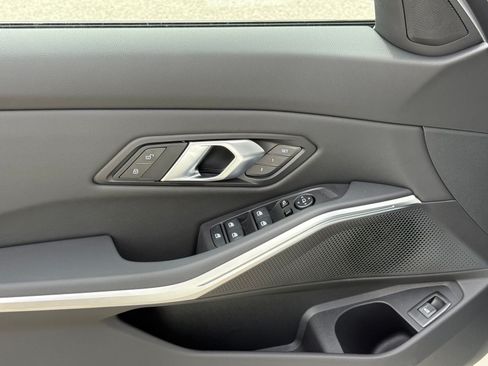 New 2026 BMW 330i Sedan w/ M Sport Package RWD image 20