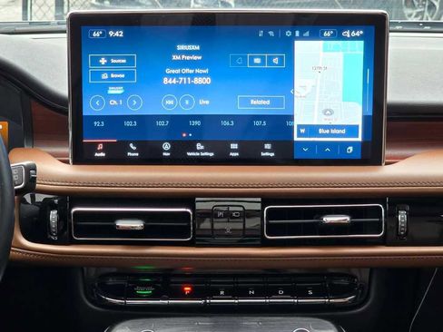 Used 2023 Lincoln Nautilus Reserve w/ Monochromatic Package image 20