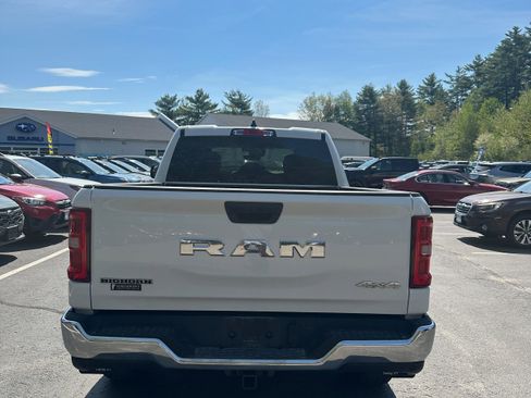 Used 2025 RAM 1500 Big Horn AWD/4WD image 6