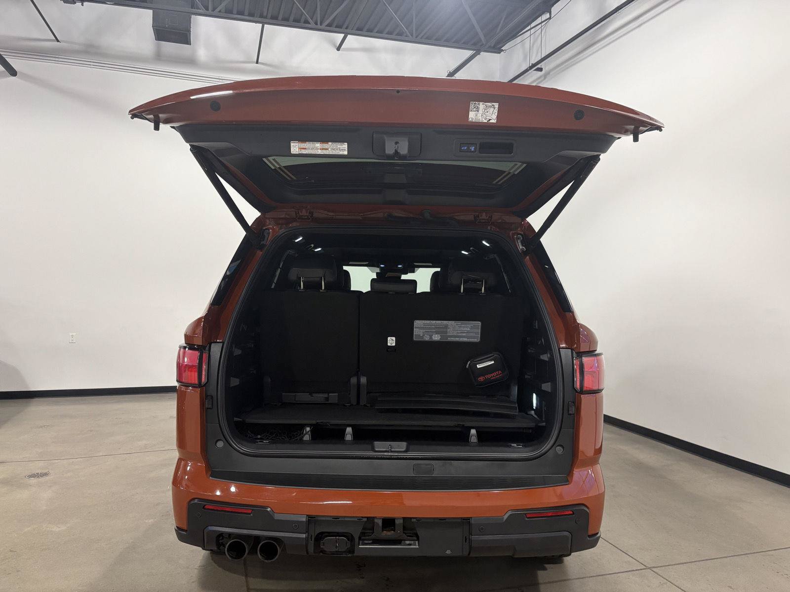 Used 2024 Toyota Sequoia TRD Pro AWD/4WD image 39