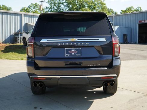 Used 2023 Chevrolet Suburban Premier AWD/4WD image 19