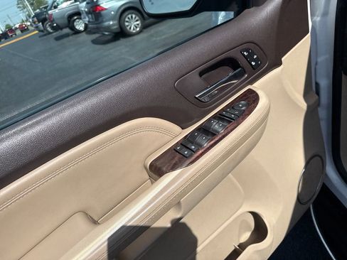 Used 2008 GMC Yukon XL Denali AWD/4WD image 14