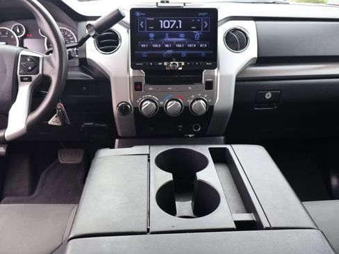 Used 2014 Toyota Tundra SR5 image 25
