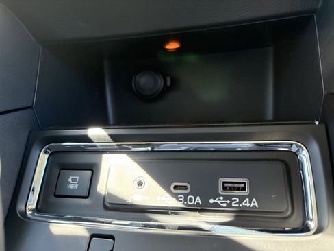 New 2026 Subaru Ascent Limited AWD/4WD image 23