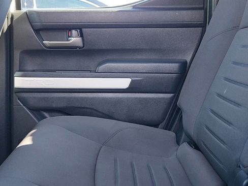 Certified 2024 Toyota Tacoma TRD Off-Road image 15