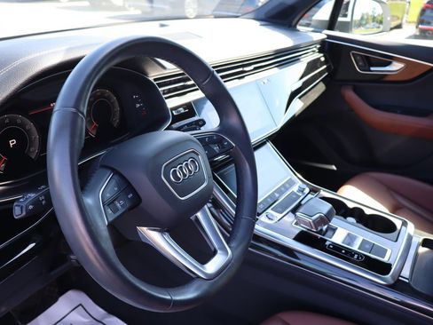Used 2024 Audi Q7 2.0T Premium Plus w/ Premium Plus Package AWD/4WD image 11