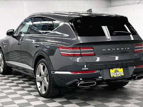 Used 2023 Genesis GV80 3.5T w/ Prestige Package AWD/4WD image 3
