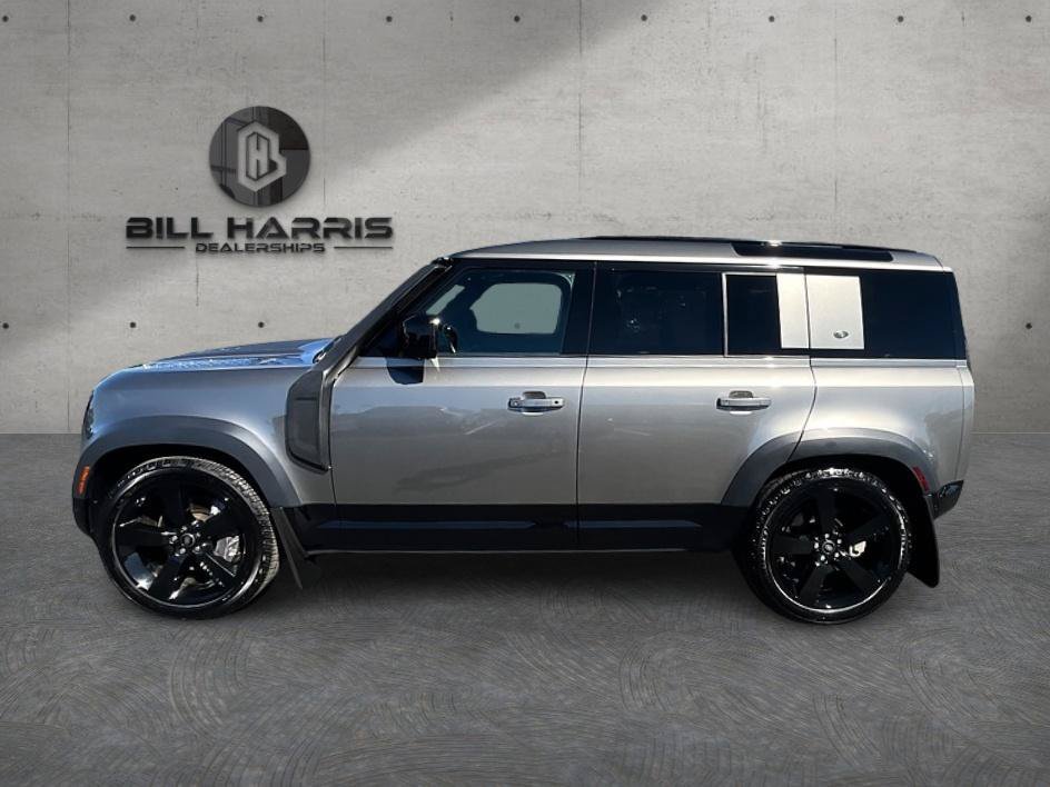 Used 2022 Land Rover Defender 110 X-Dynamic HSE AWD/4WD image 14