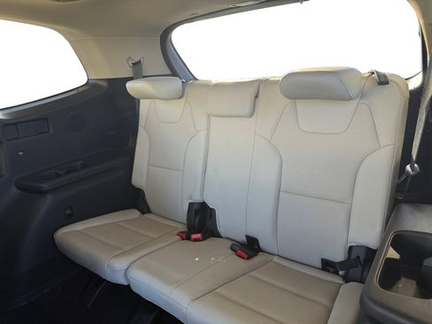Used 2021 Kia Telluride SX image 12