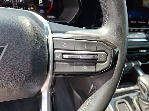 Used 2024 Chevrolet Colorado LT w/ LT Convenience Package II RWD image 22