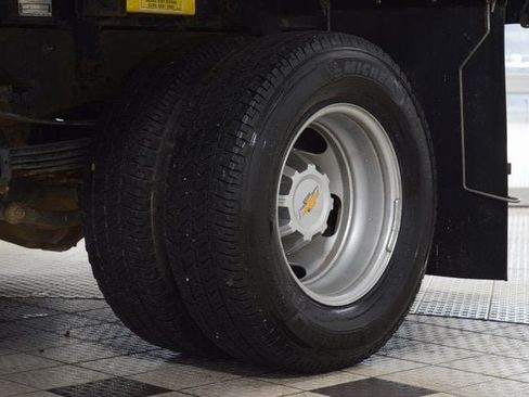 Used 2024 Chevrolet Silverado 3500 W/T w/ WT Convenience Package image 18