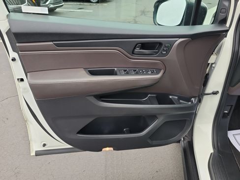 Used 2018 Honda Odyssey EX-L image 19
