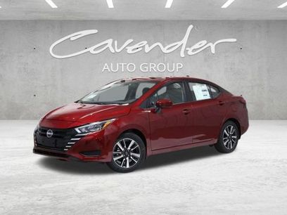 New 2025 Nissan Versa SV w/ Trunk Package