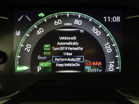 Used 2023 Toyota RAV4 SE image 17