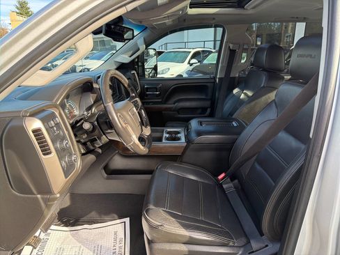 Used 2019 GMC Sierra 2500 Denali w/ Duramax Plus Package image 38