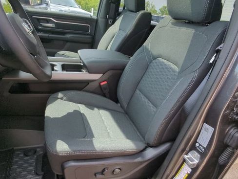 New 2026 RAM 1500 4x4 Crew Cab image 12