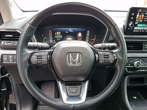 Used 2023 Honda Pilot Elite image 18