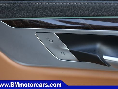 Used 2020 BMW 750i xDrive w/ Cold Weather Package AWD/4WD image 39