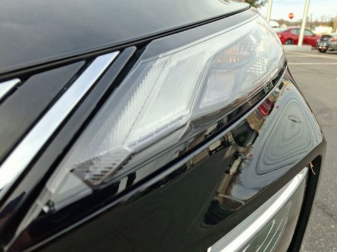 Certified 2023 Nissan Rogue SL w/ SL Premium Package image 9