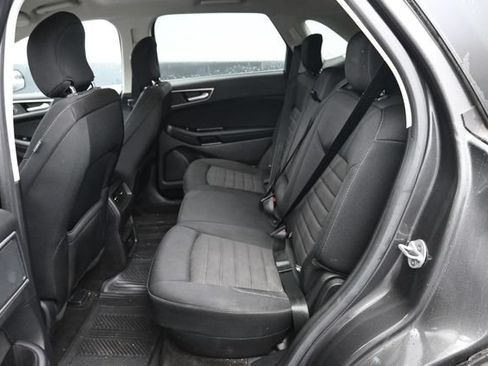 Used 2018 Ford Edge SEL AWD/4WD image 7