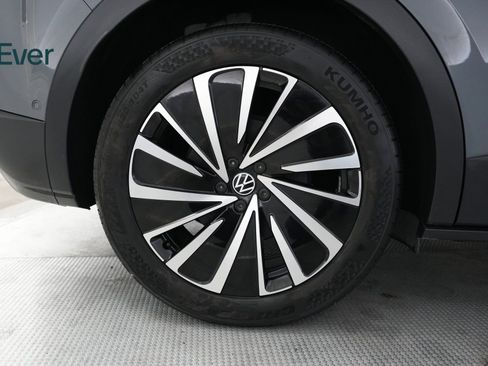 Used 2024 Volkswagen ID.4 S image 20