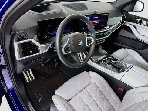 Used 2025 BMW X5 M60i AWD/4WD image 9